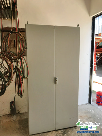 The electrical equipment for the control room has arrived © Arc