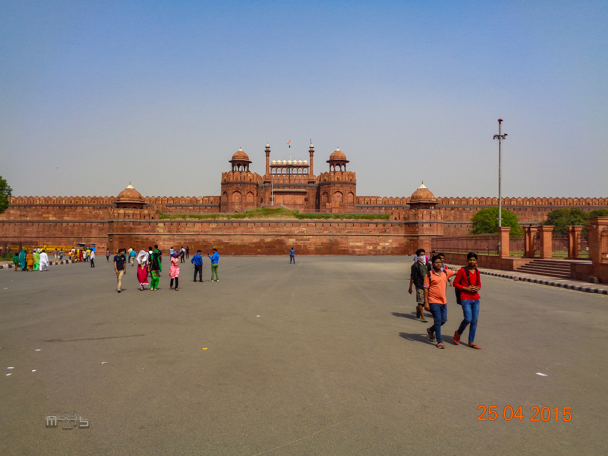 Sketch Of The Red Fort At New Delhi In Vector Illustration