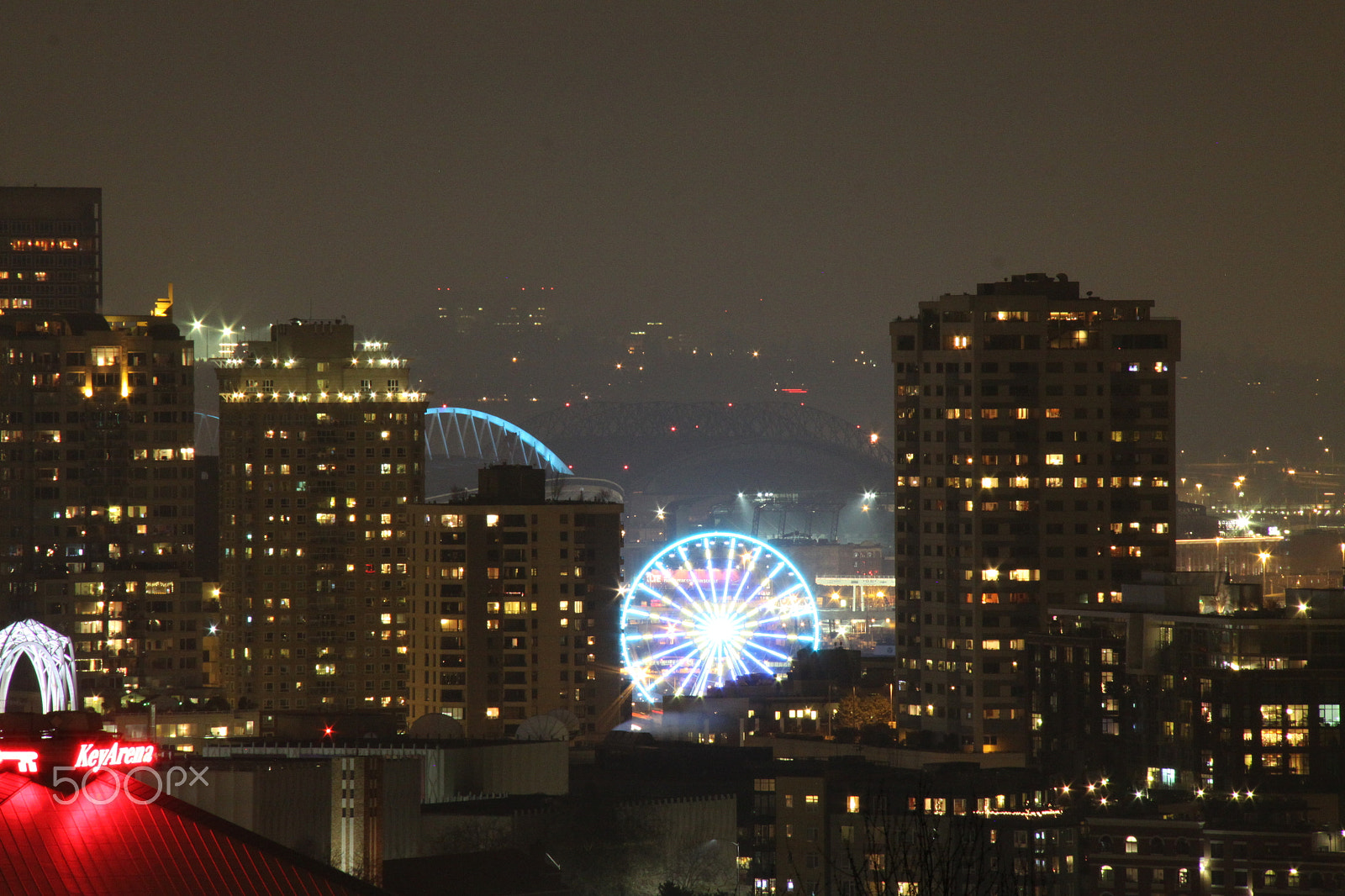 Canon EF-S 18-200mm F3.5-5.6 IS sample photo. The big wheel photography