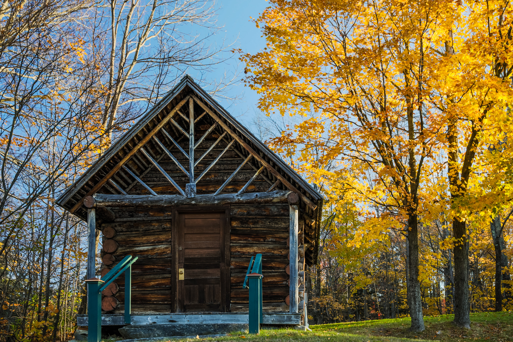 VT-RIPTON-Log cabin