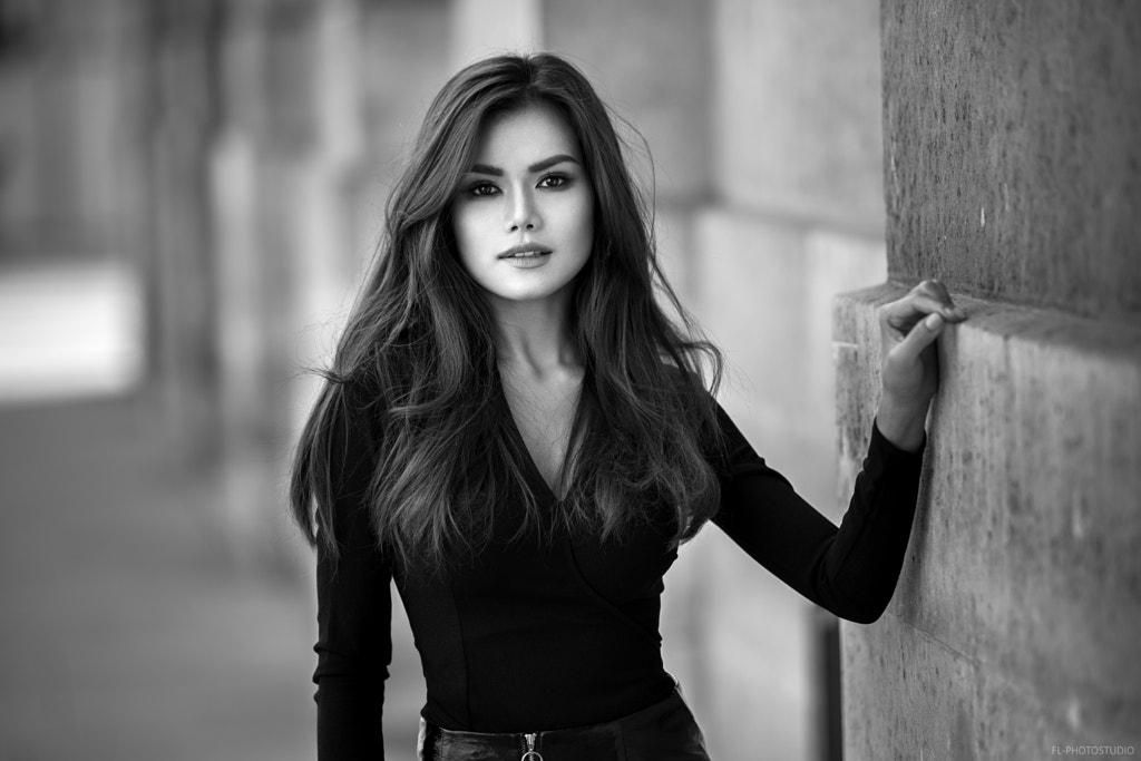 Black and white portraits - Nisha by Lods Franck on 500px.com