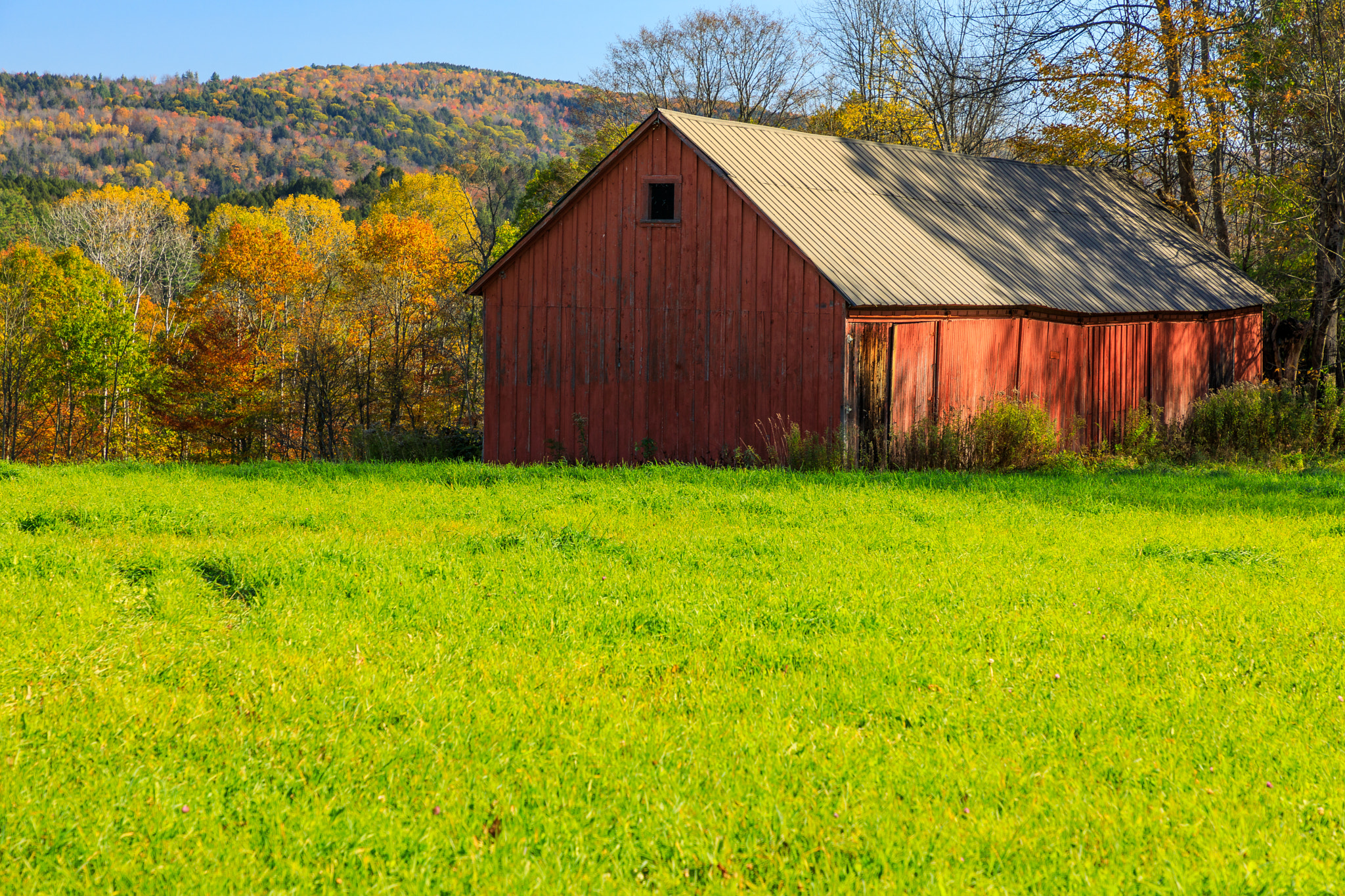 VT-WOODSTOCK-RED BARN