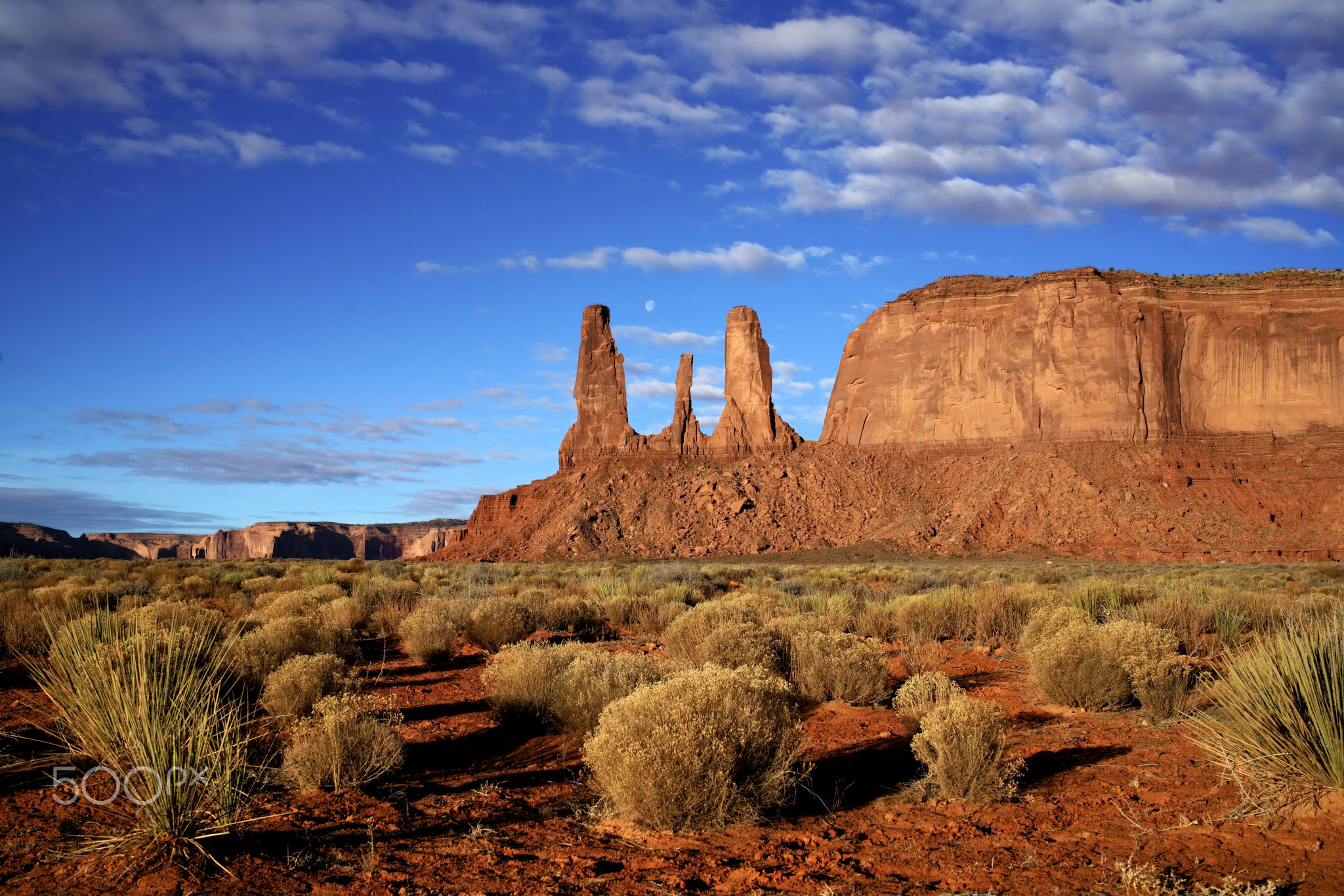 moon at three sisters