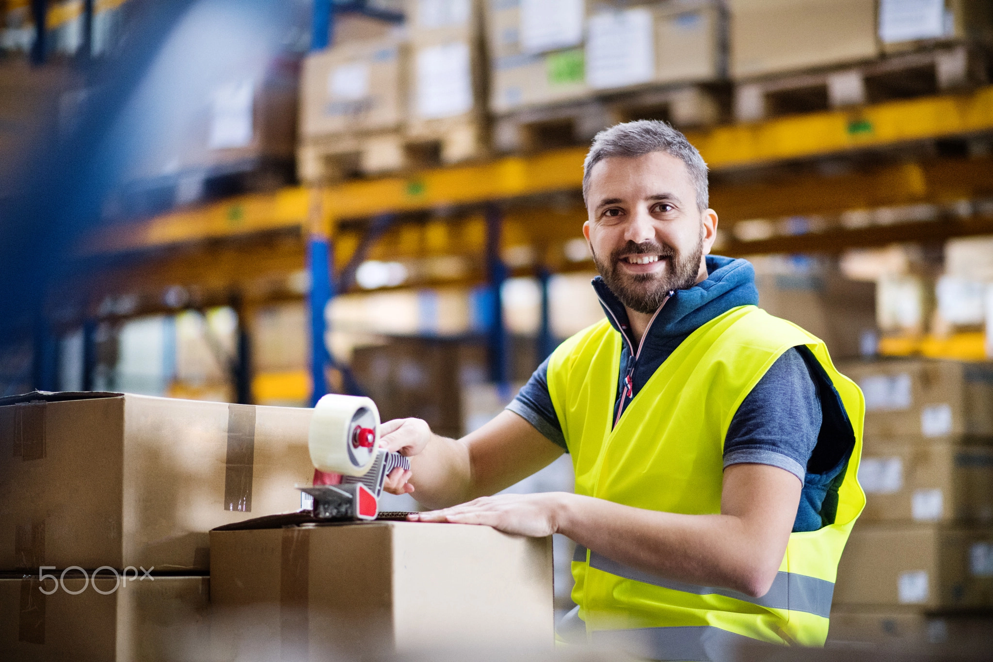 8 ways to keep your customers for life and the revenue flowing