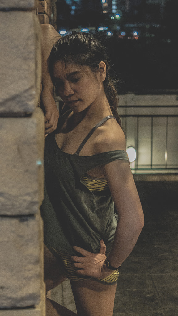 a girl in thailand by Pattara Chirawanich on 500px.com