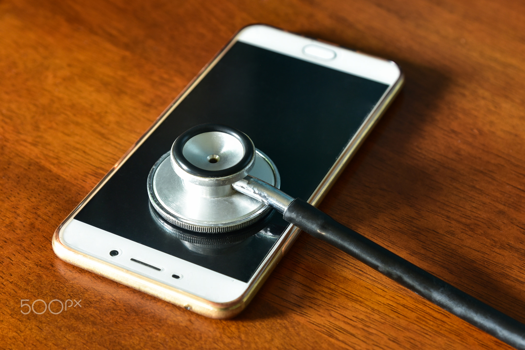 Stethoscope on smartphone