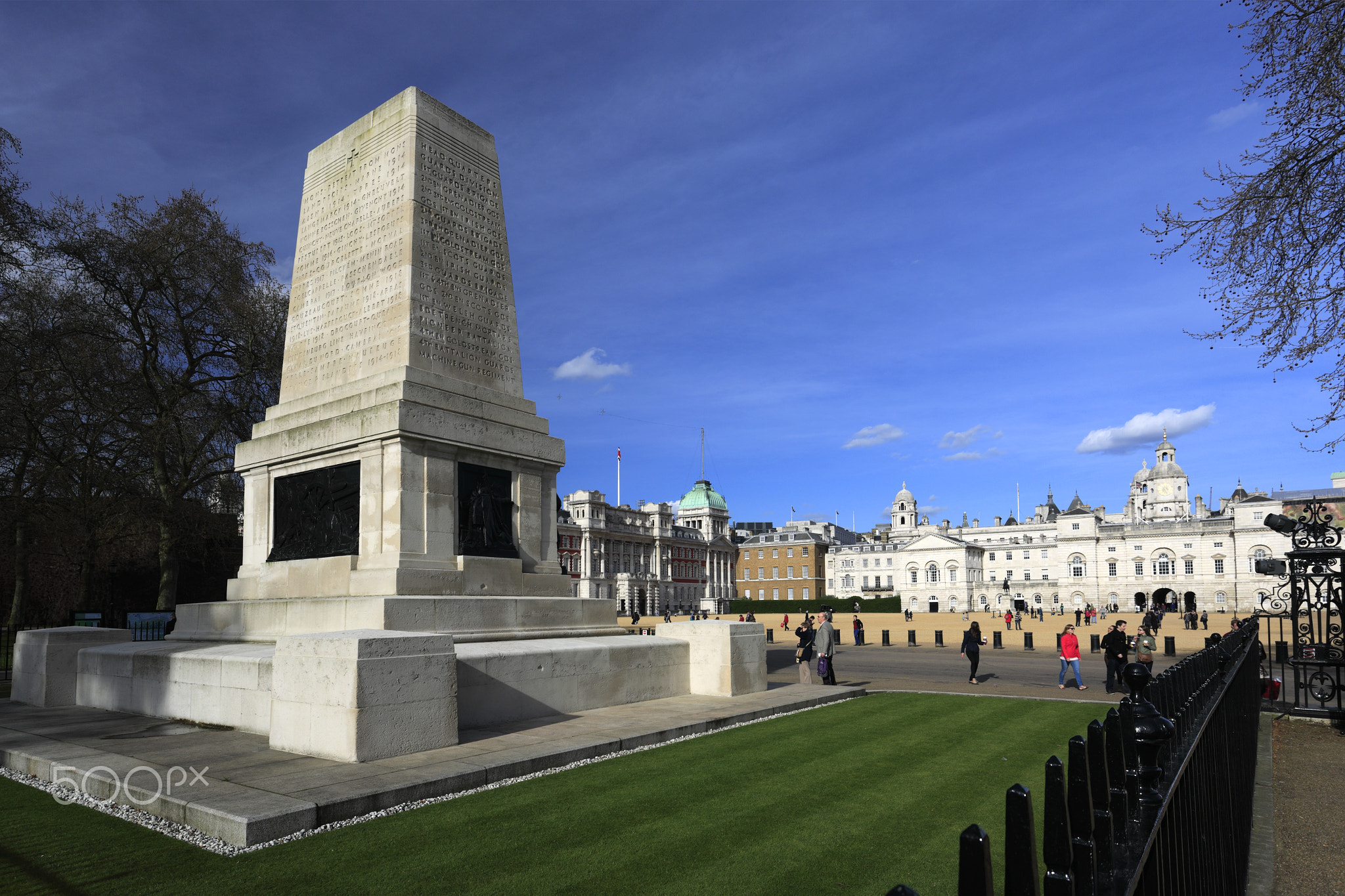 Summer; The Guards War Memorial; St James Park; London City; Eng