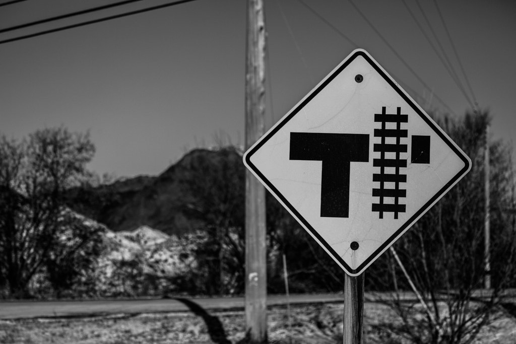 Sign by Mark Becwar on 500px.com