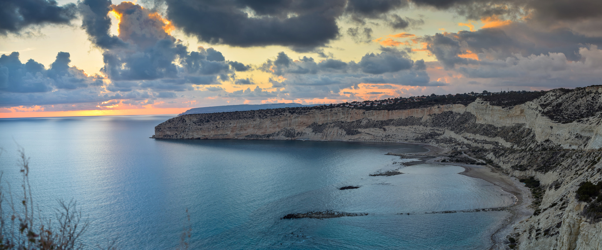 v2?sig=0d1361ac6494981836dae9a4a99058c1a9d5ce99ff0affa466a2068e33acf10e