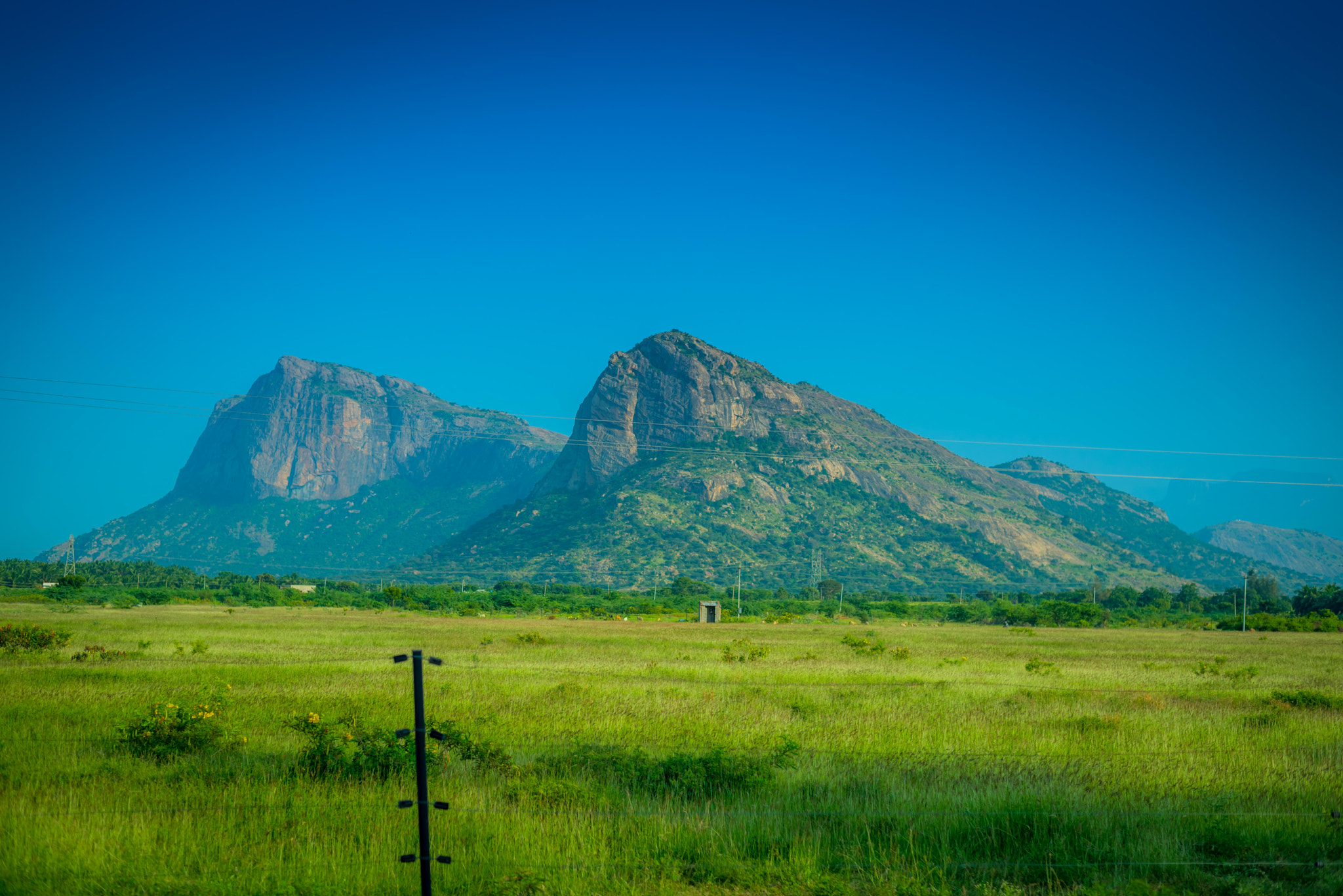 v2?sig=41da615d47aef4b5a38d1ab8c4a440c7fe640b0538815d36824b6217e0ecd6a3