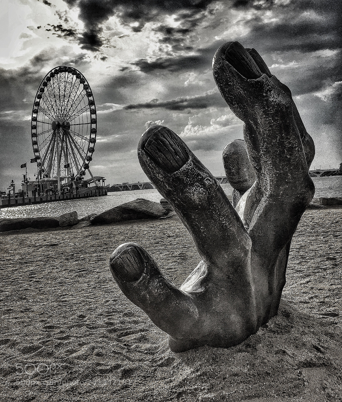 Apple iPhone 6 sample photo. At the national harbor photography