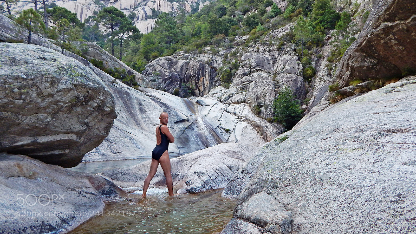 Nikon Coolpix L830 sample photo. Waterfall souvenir from the photography