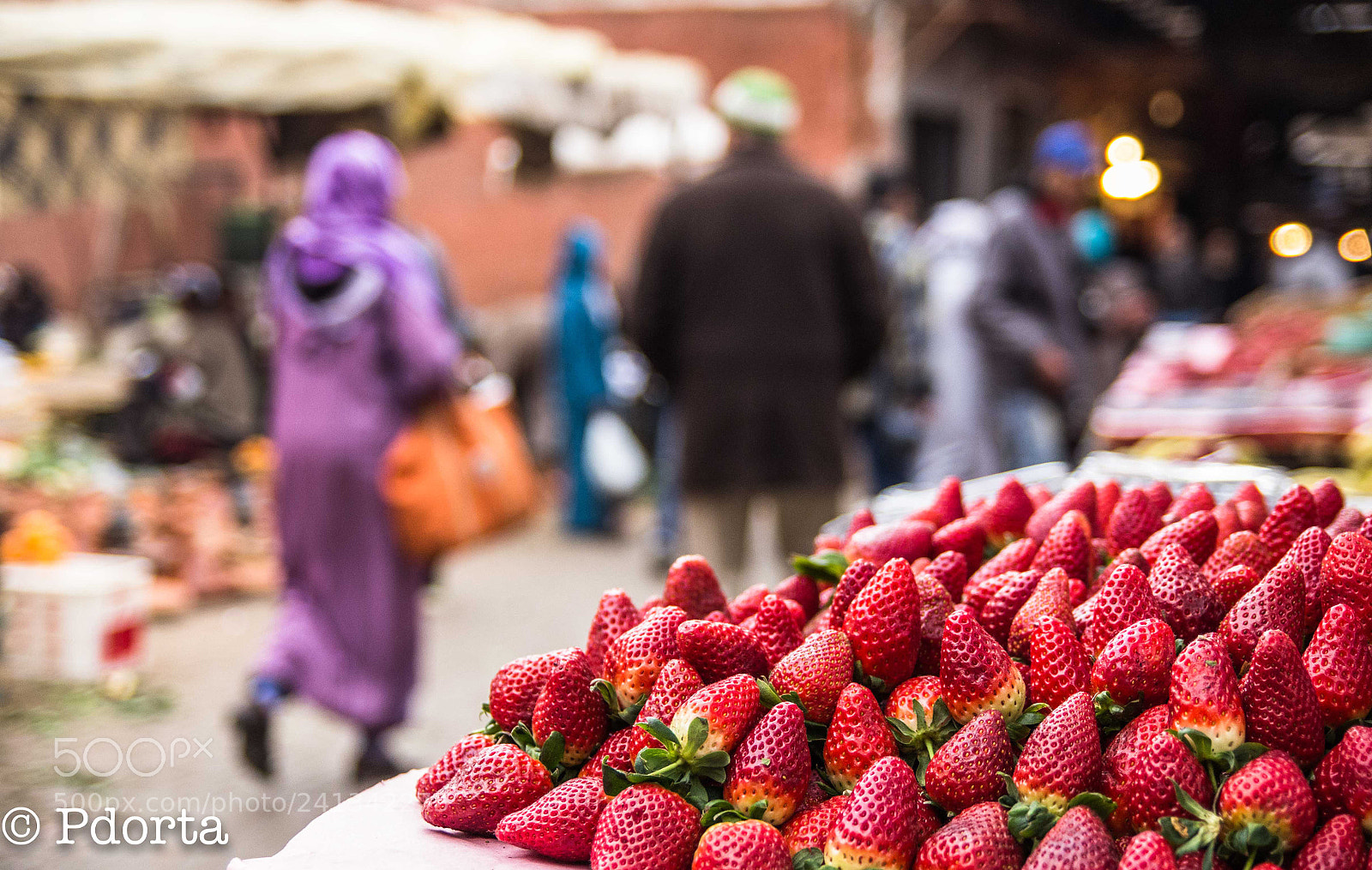 Pentax K-5 sample photo. Strawberries in marrakech photography