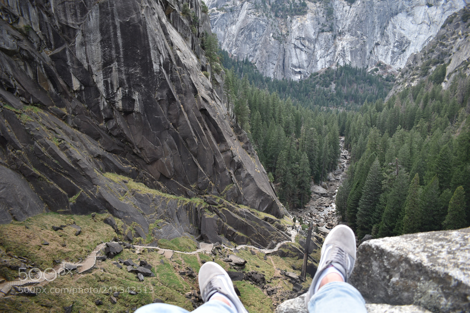 Nikon D5600 sample photo. Top of vernal falls photography