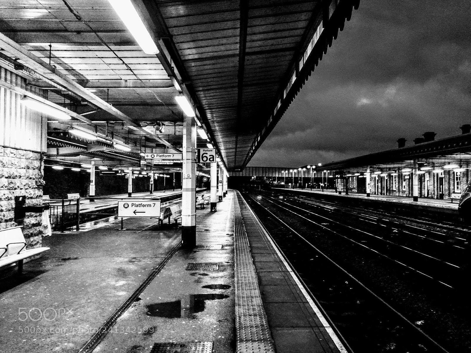 HUAWEI P9 sample photo. Track photography