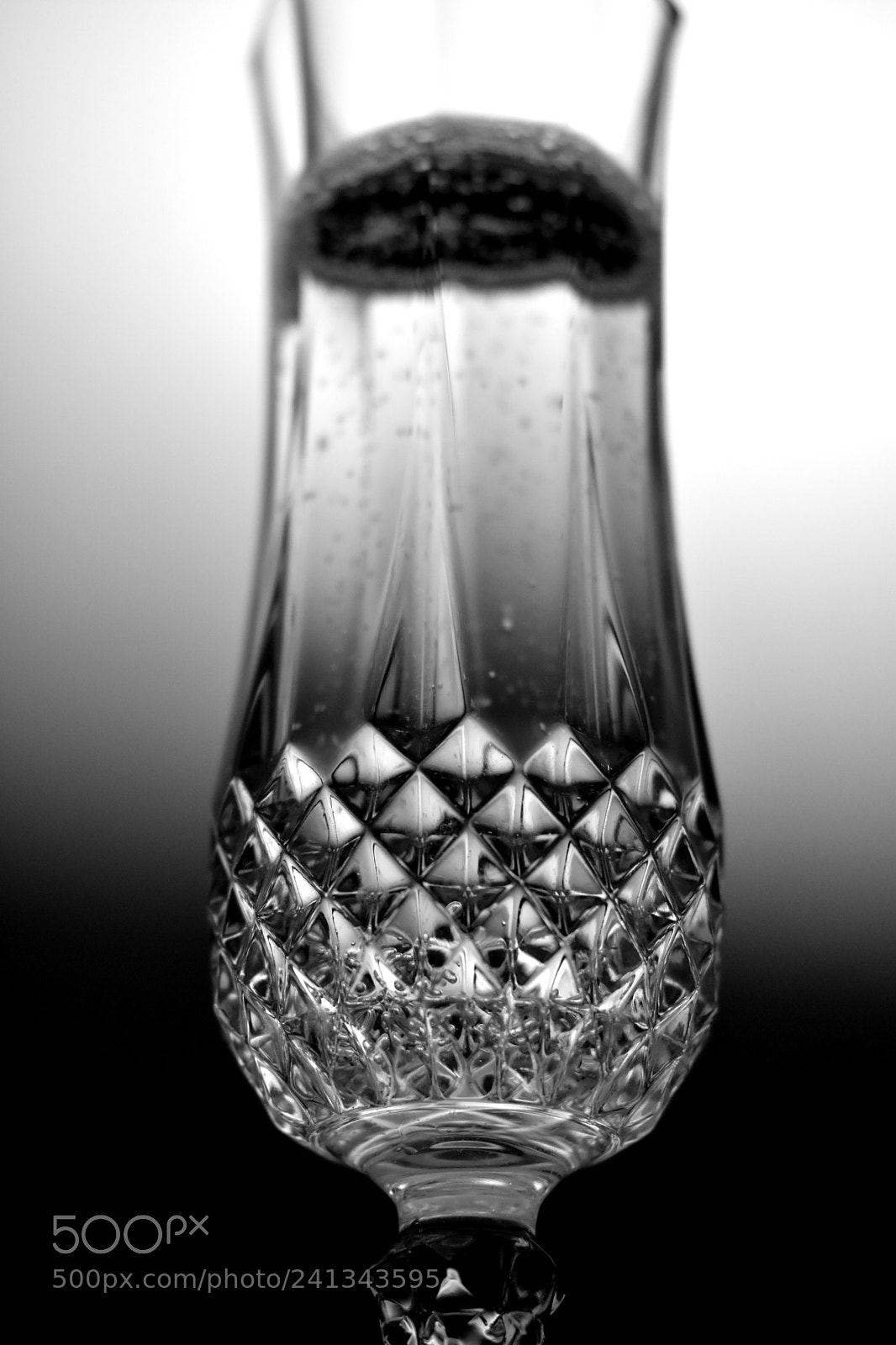 Nikon D3400 sample photo. Nye champagne photography