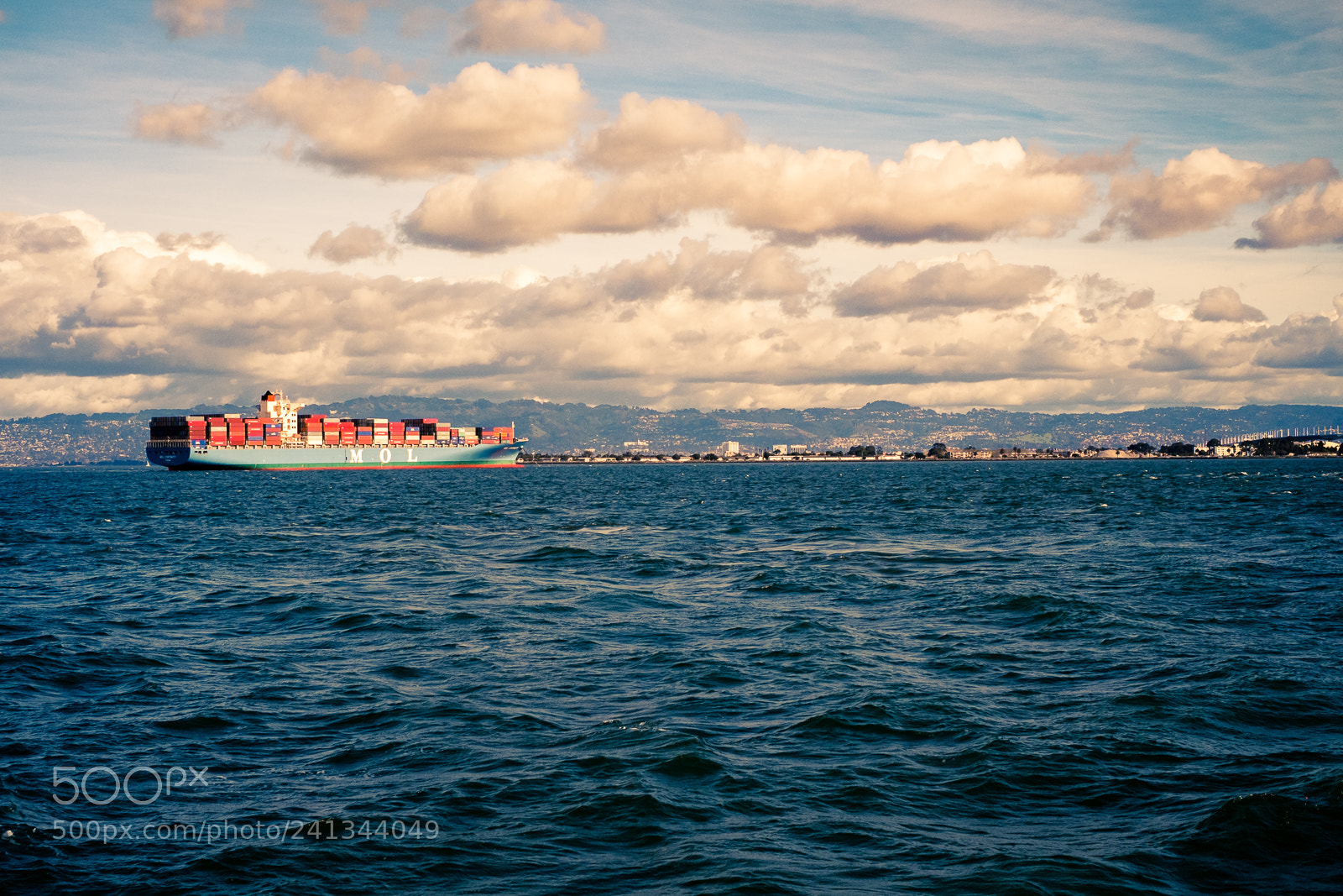 Fujifilm X-E1 sample photo. Cargo photography