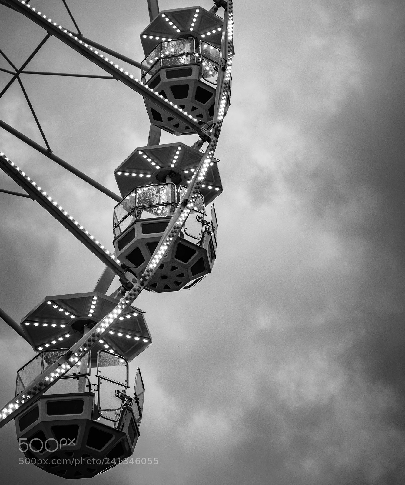Fujifilm X-T2 sample photo. The wheel photography