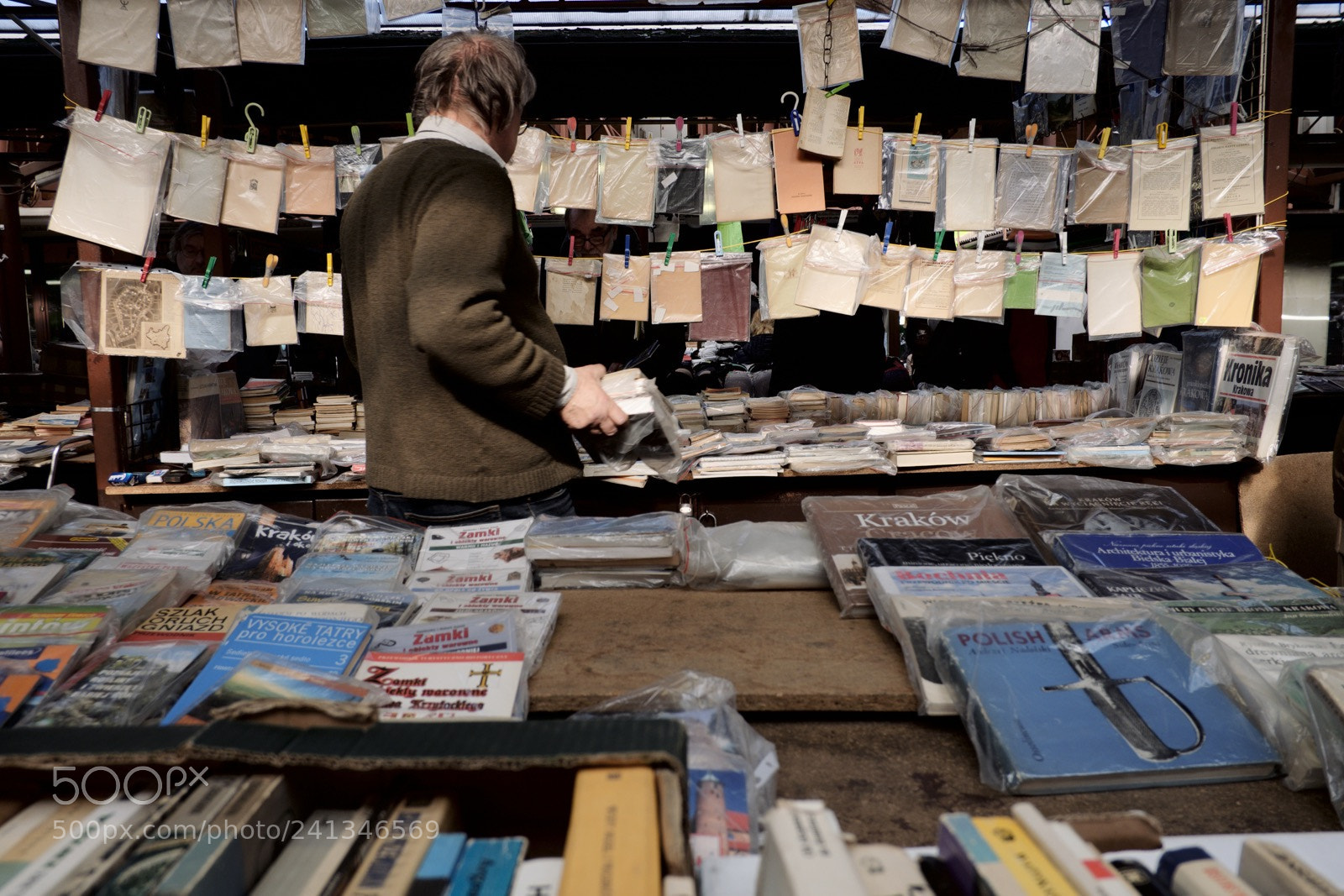 Fujifilm X-T10 sample photo. Bookstore, krakow photography