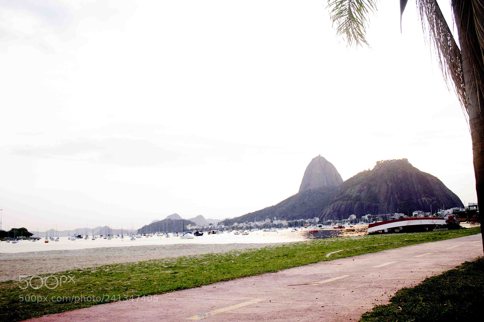 Canon EOS 1100D (EOS Rebel T3 / EOS Kiss X50) sample photo. Enseada de botafogo photography