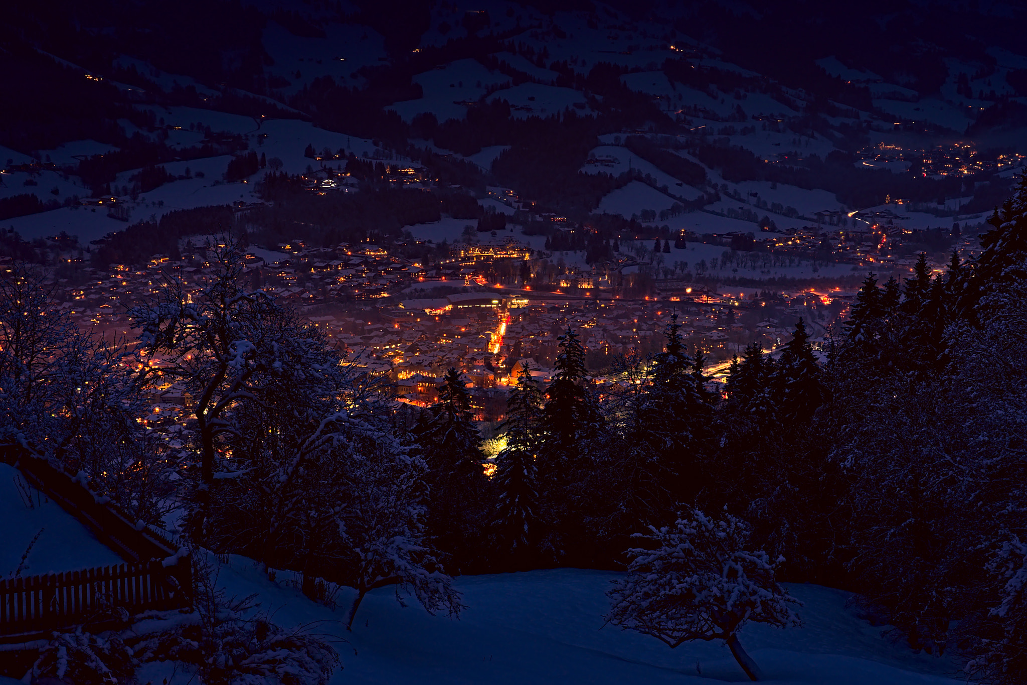 Sony a6300 + Sony E 35mm F1.8 OSS sample photo. Panoramic view to kitzbühel. photography