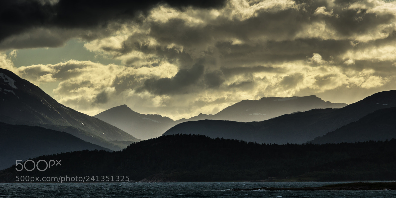 Sony SLT-A77 sample photo. Senja photography