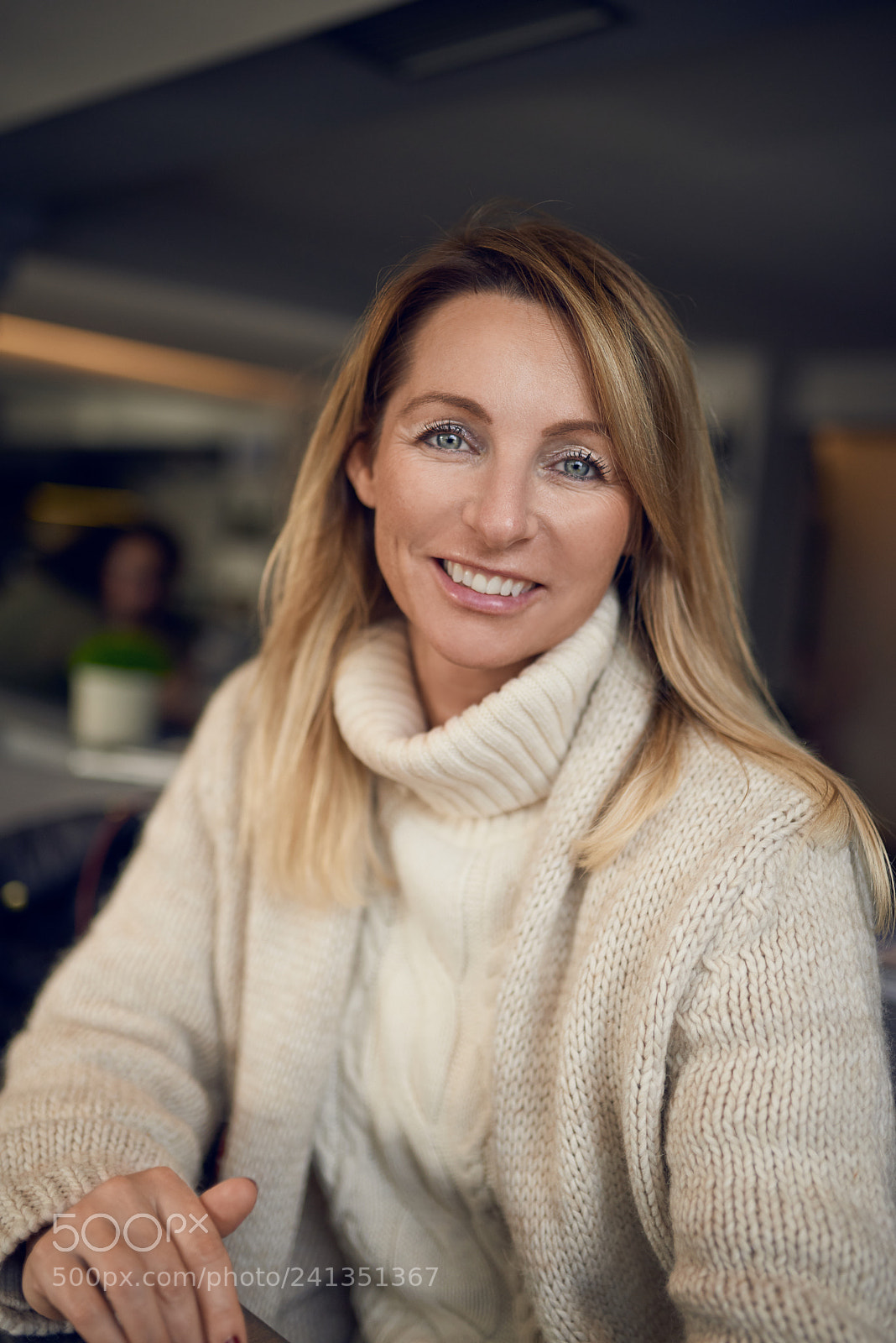 Nikon D800 sample photo. Attractive blond woman smiling photography