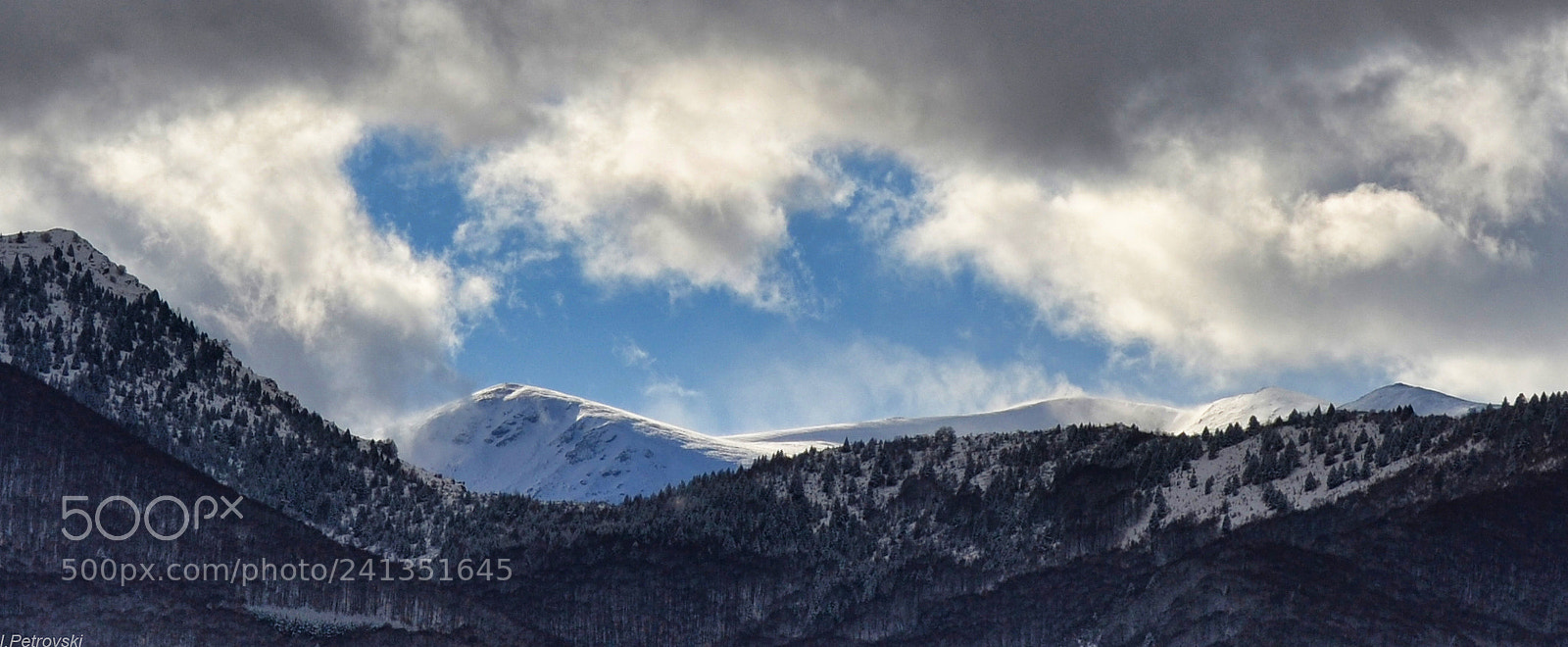 Nikon D3100 sample photo. Moutain after mountain photography