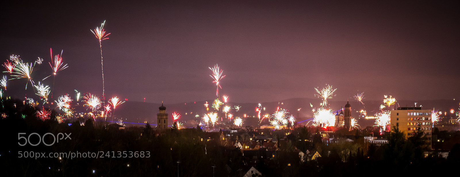 Canon EOS-1D X Mark II sample photo. New year's eve photography