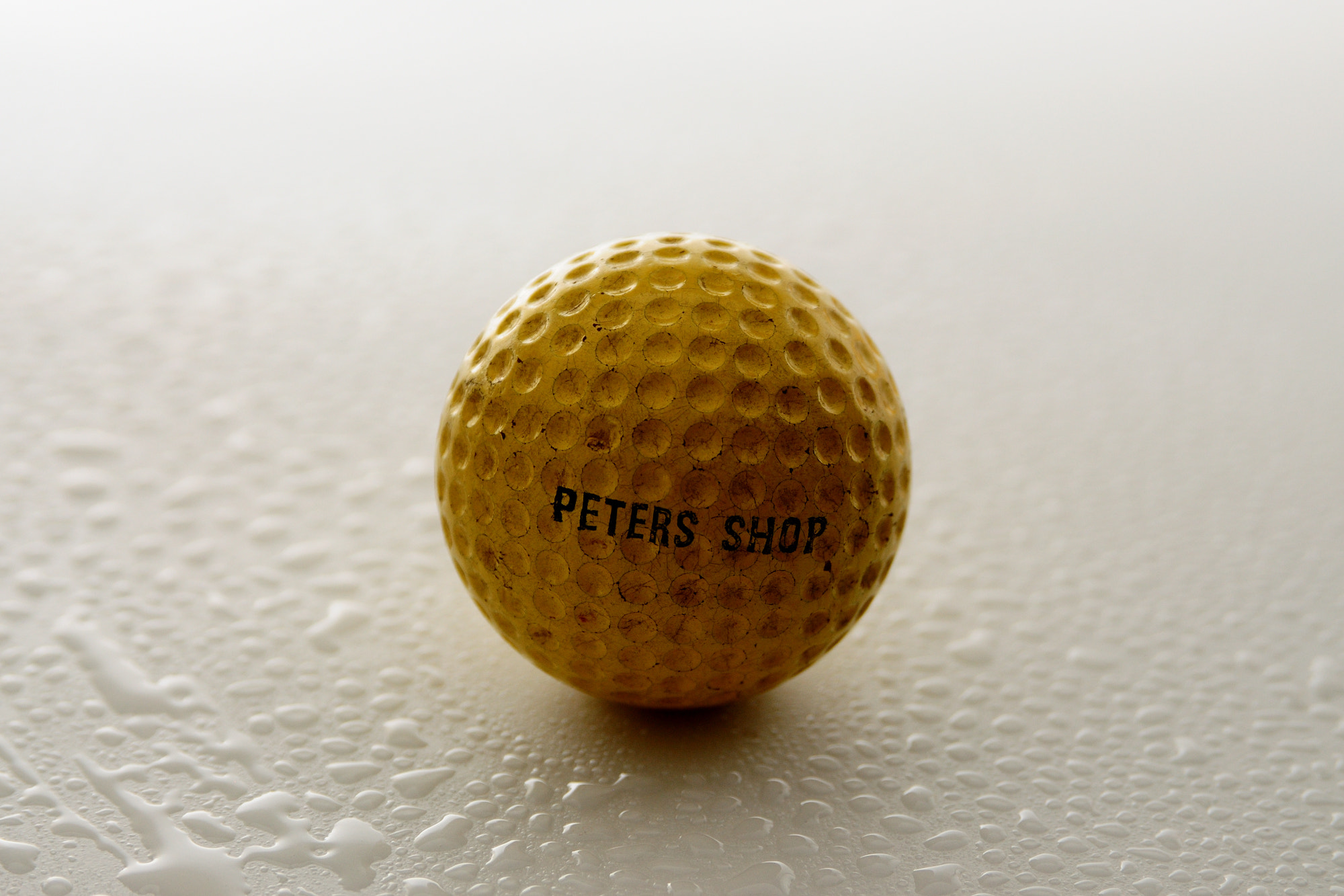 AF Zoom-Nikkor 28-105mm f/3.5-4.5D IF sample photo. Peters shop photography