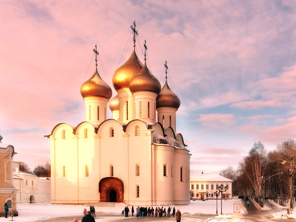 Canon EOS 1000D (EOS Digital Rebel XS / EOS Kiss F) sample photo. Vologda photography