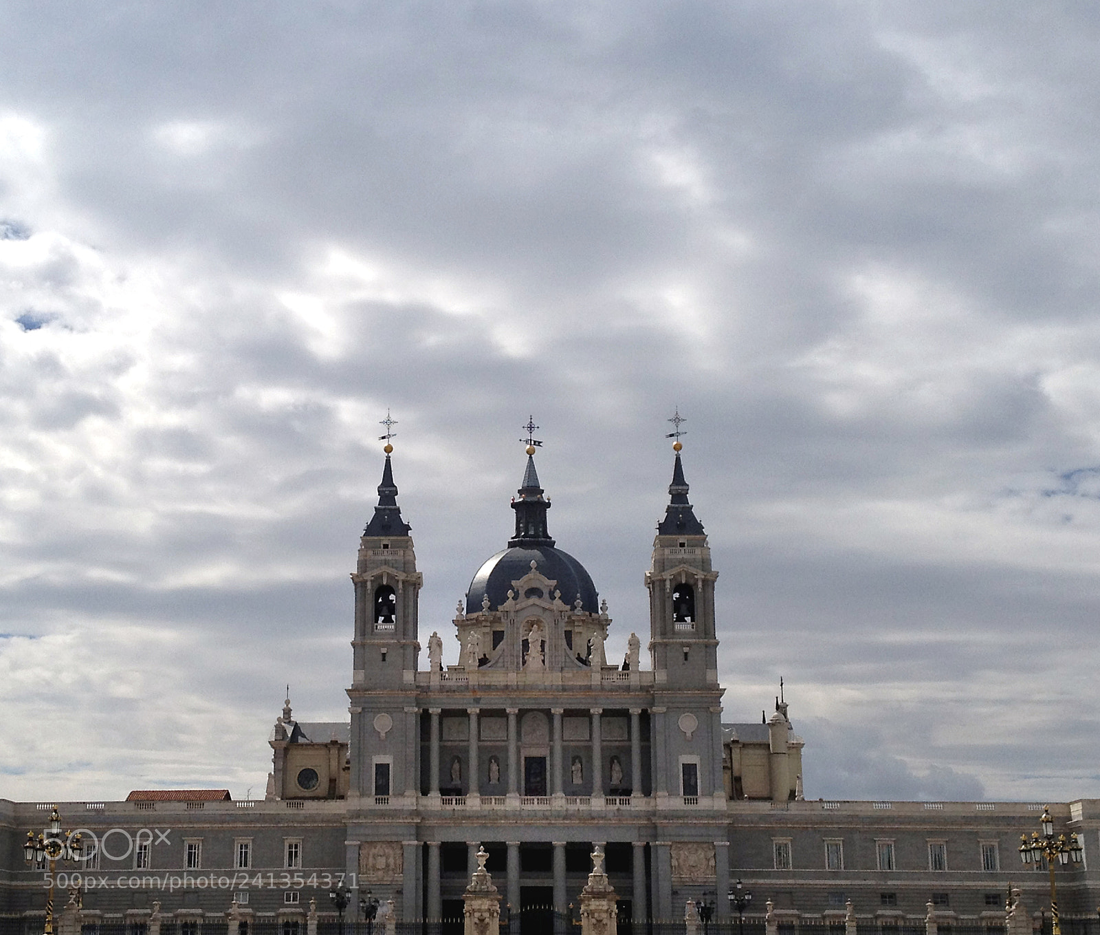 Apple iPhone 4S sample photo. Royalpalaceii photography