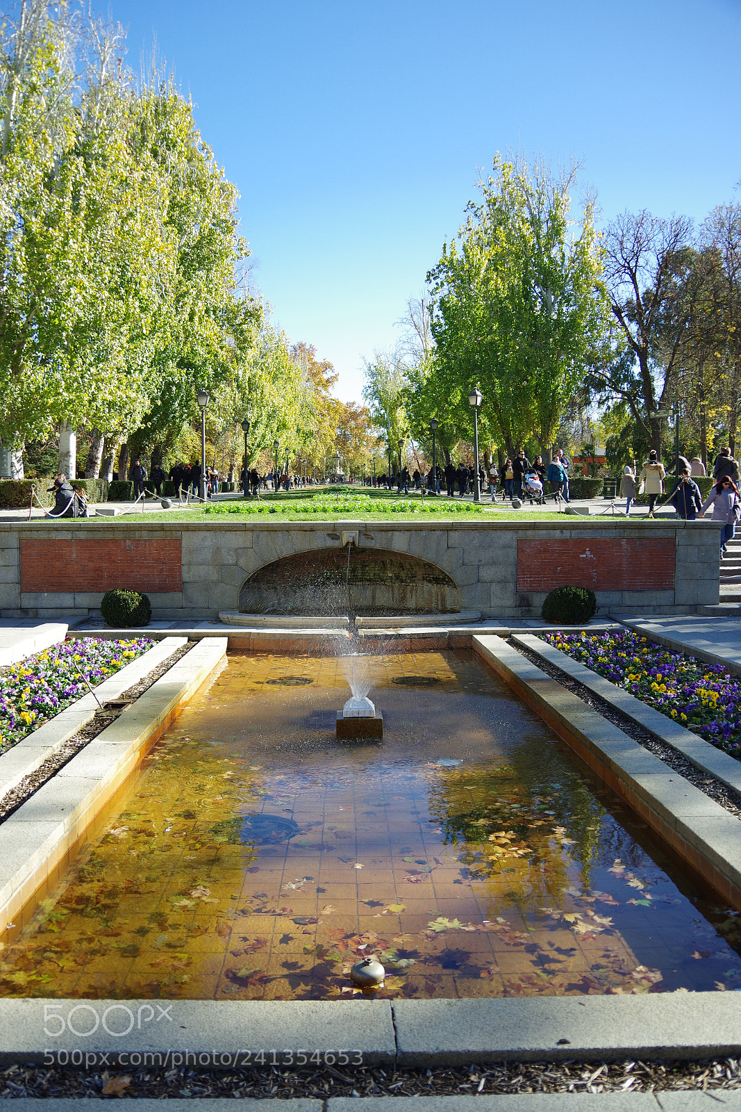 Pentax K-70 sample photo. Fountain, park retiro, madrid photography
