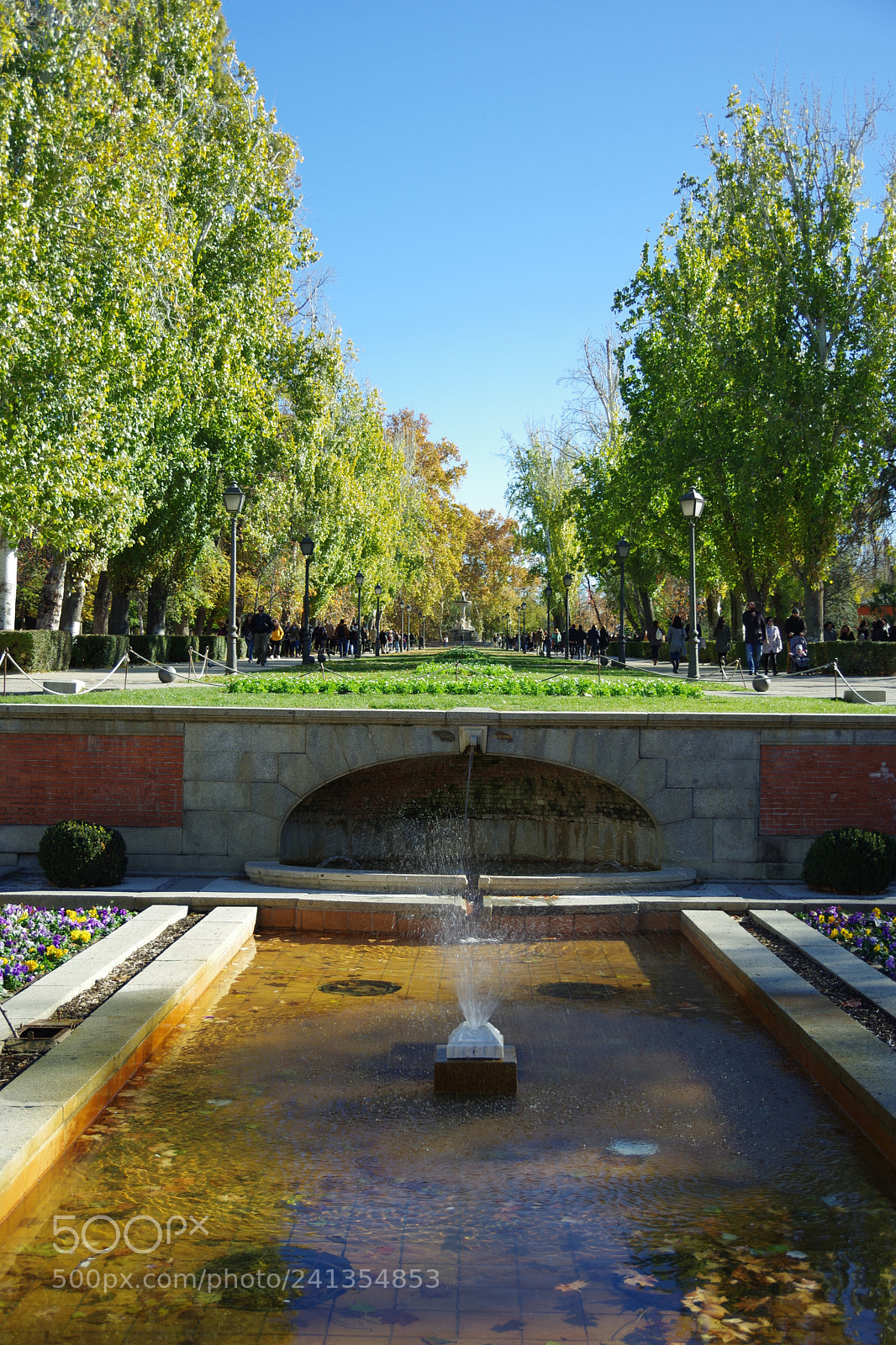 Pentax K-70 sample photo. Fountain, park retiro, madrid photography
