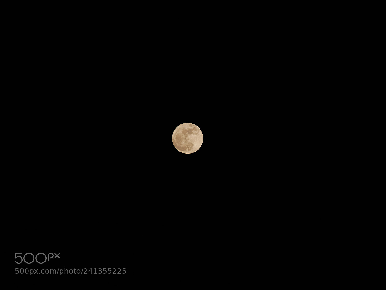 Panasonic Lumix DMC-GX85 (Lumix DMC-GX80 / Lumix DMC-GX7 Mark II) sample photo. Supermoon. photography