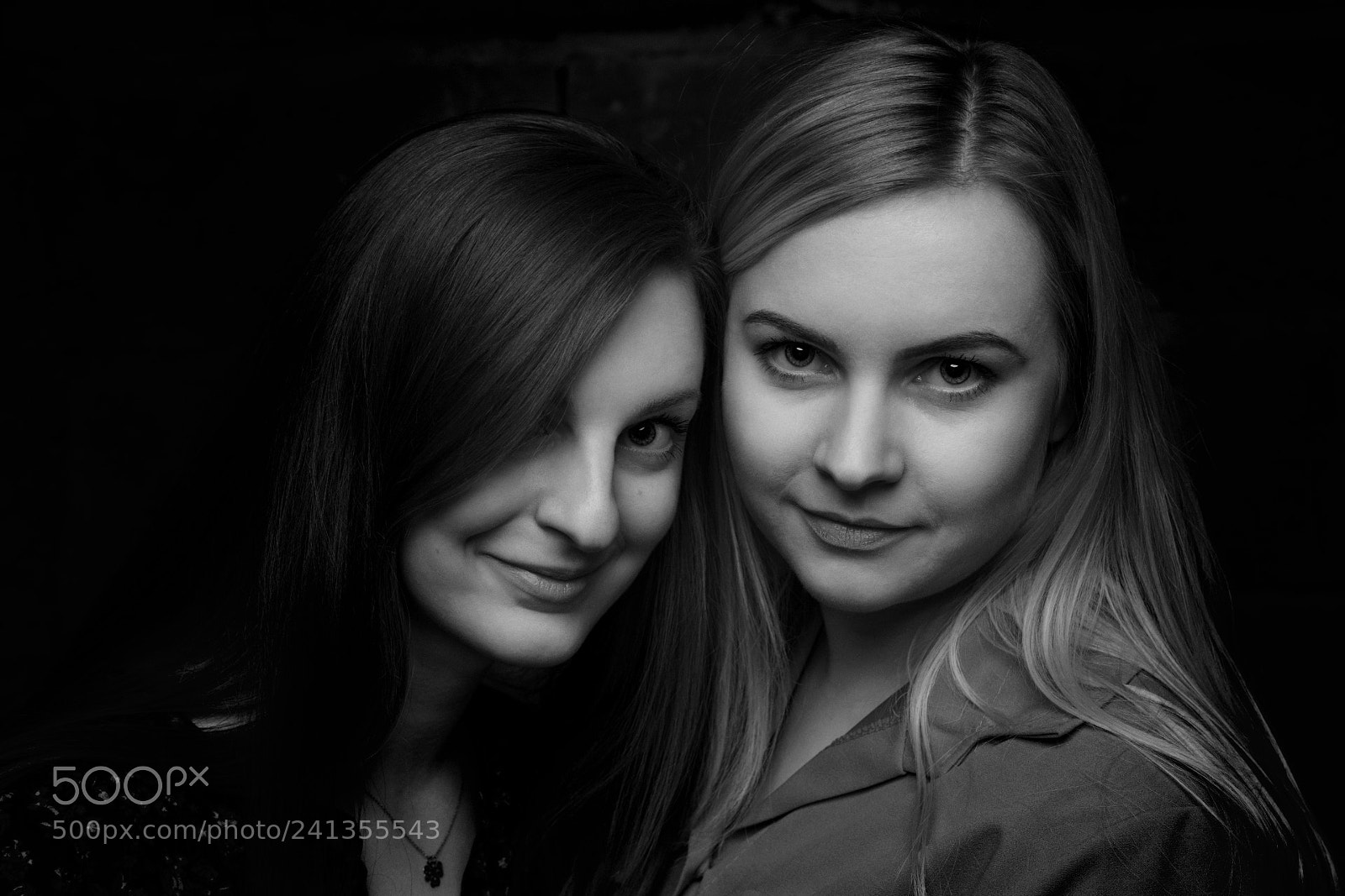 Nikon D7200 sample photo. Sisters photography