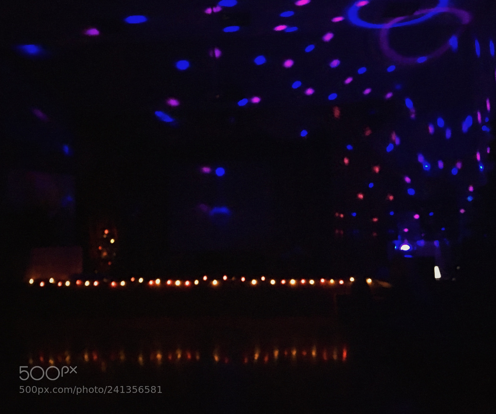 Apple iPhone SE sample photo. Disco photography