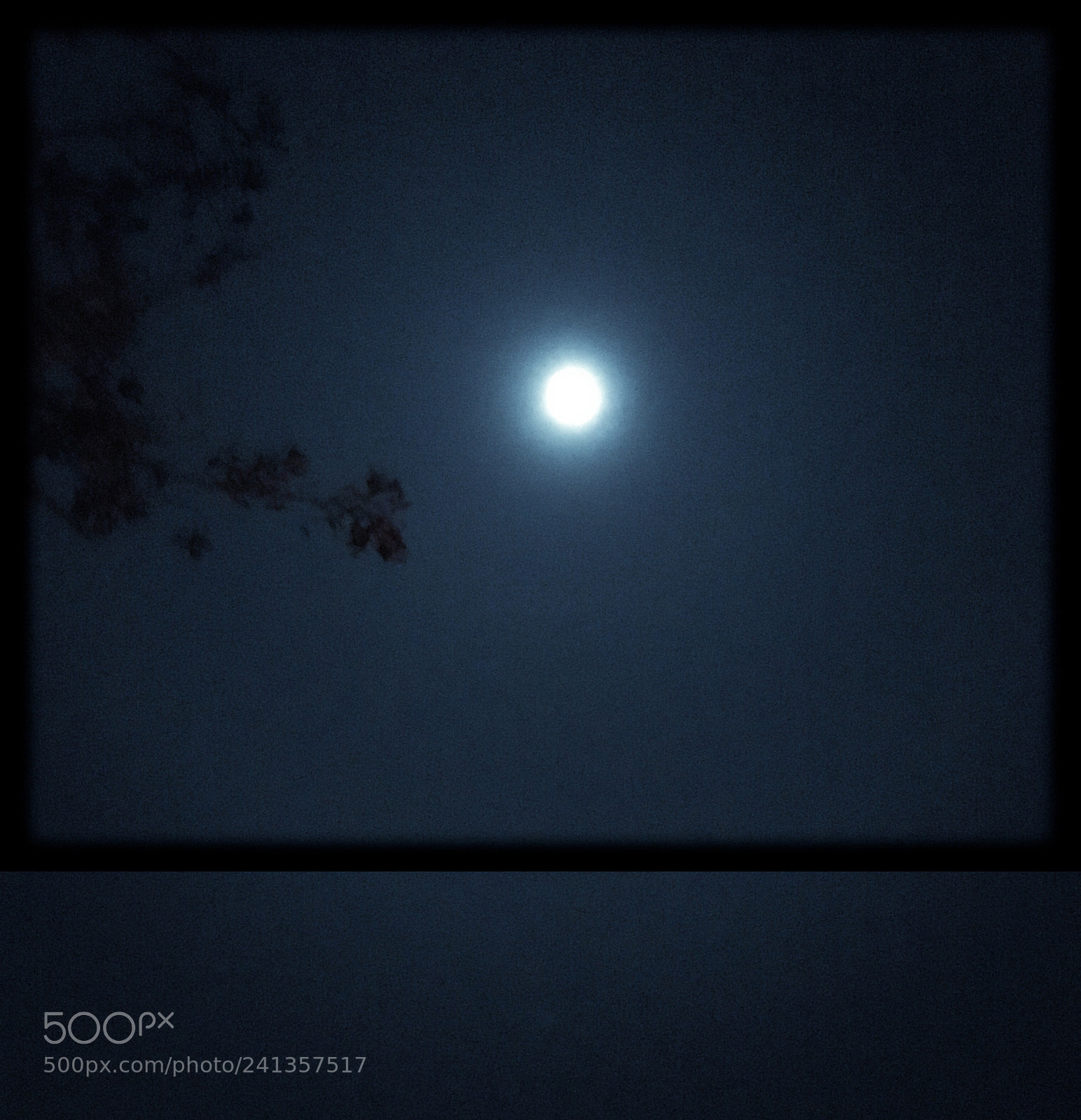 Apple iPhone 6s sample photo. Moon light river photography