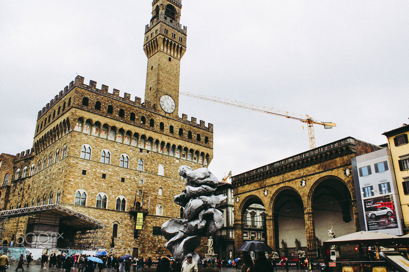Canon EOS 1300D (EOS Rebel T6 / EOS Kiss X80) sample photo. Piazza della signoria photography