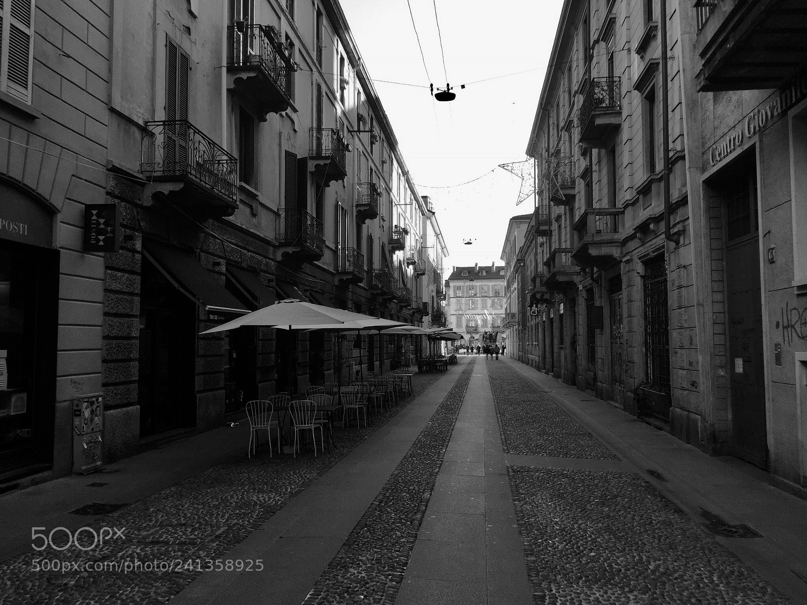 Apple iPhone 6 sample photo. Navigli iphone photography