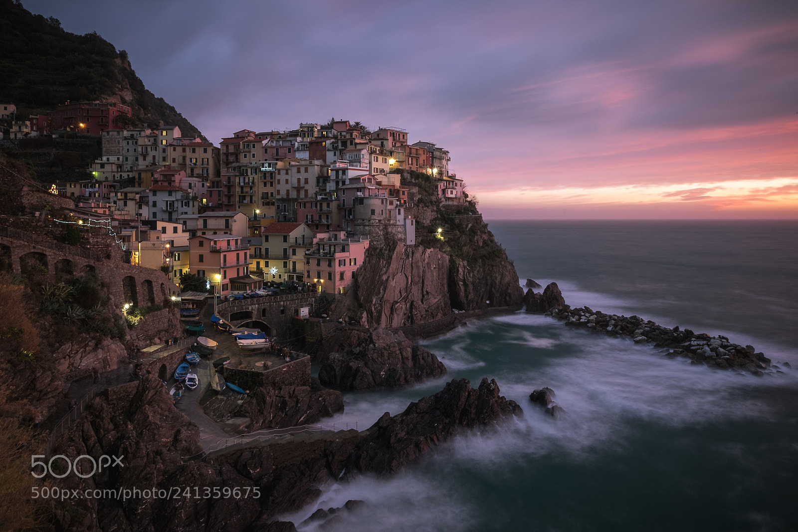 Fujifilm X-T10 sample photo. Winter manarola photography