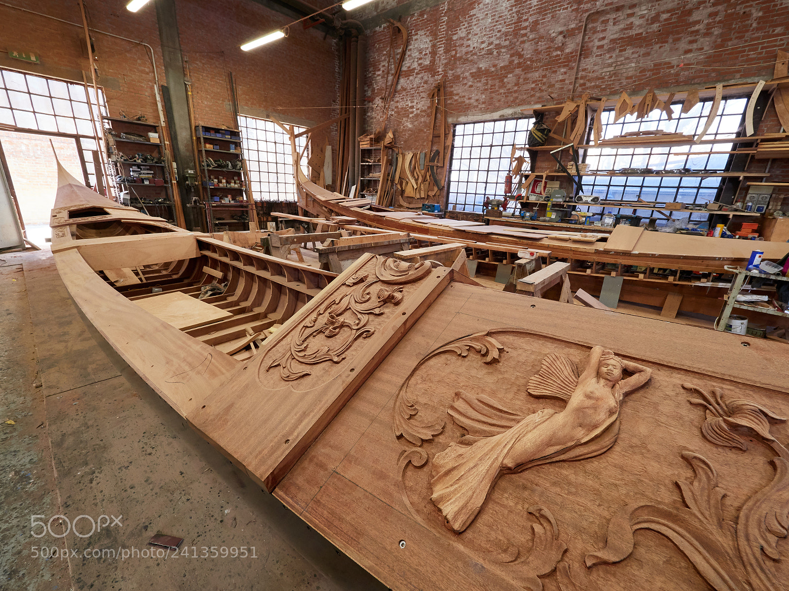 Olympus OM-D E-M1 Mark II sample photo. Gondola workshop - venice photography