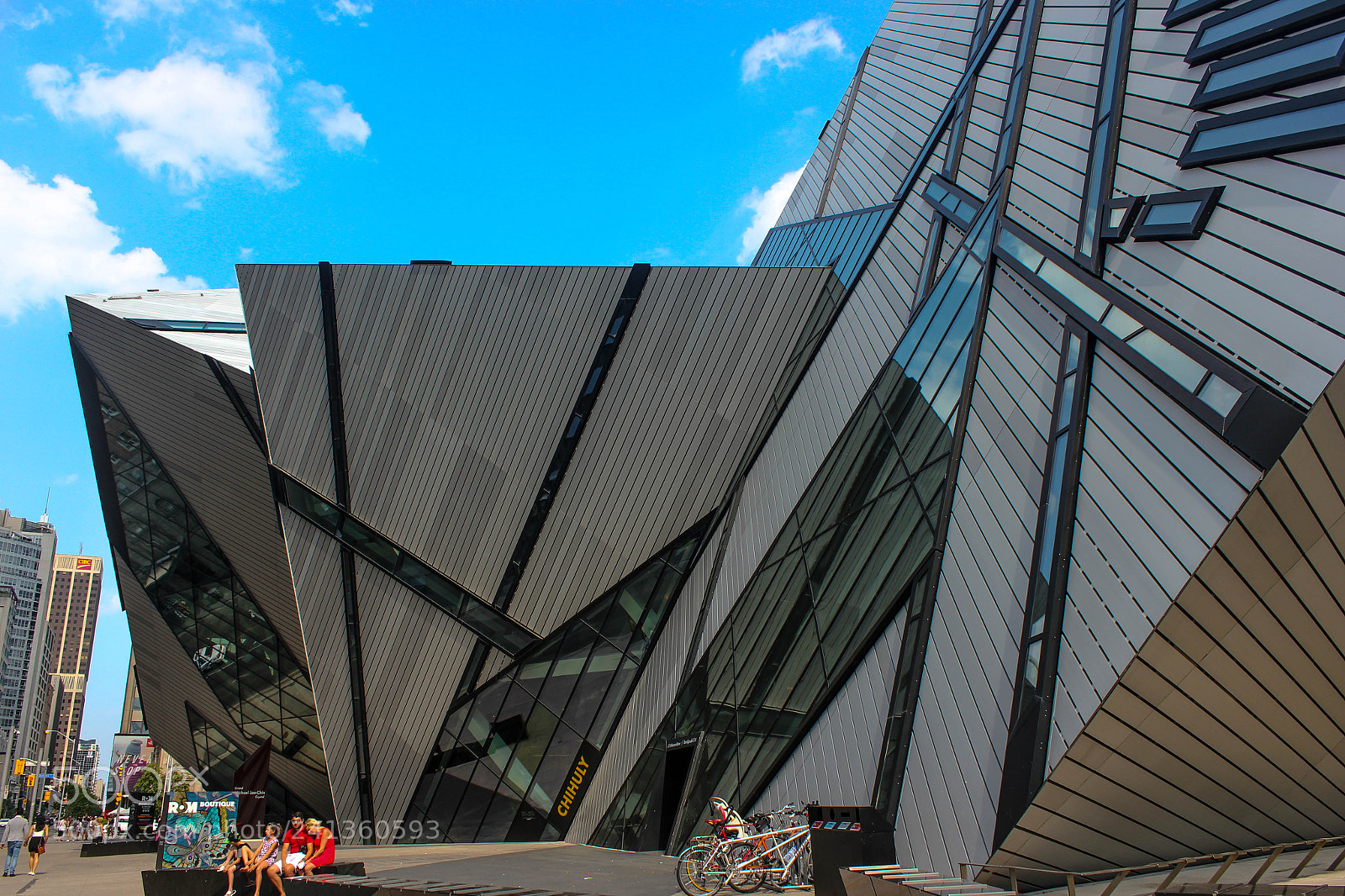 Canon EOS 550D (EOS Rebel T2i / EOS Kiss X4) sample photo. Museo real de ontario photography