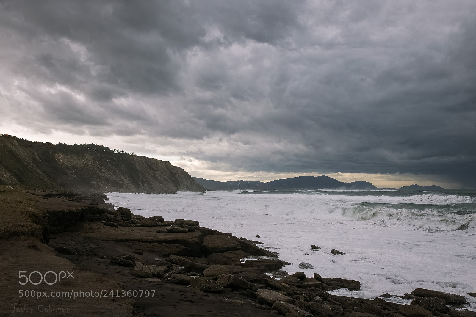 Sony a7 II sample photo. Tormenta en azkorri photography