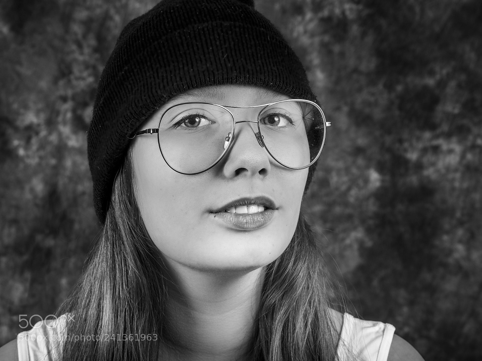 Olympus OM-D E-M1 sample photo. Pretty young woman photography