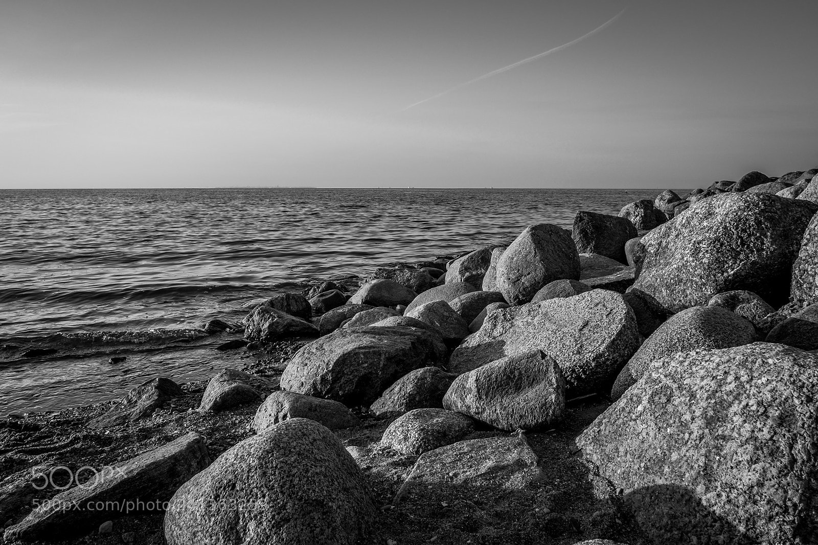 Fujifilm X-Pro1 sample photo. Sea, sand and water photography
