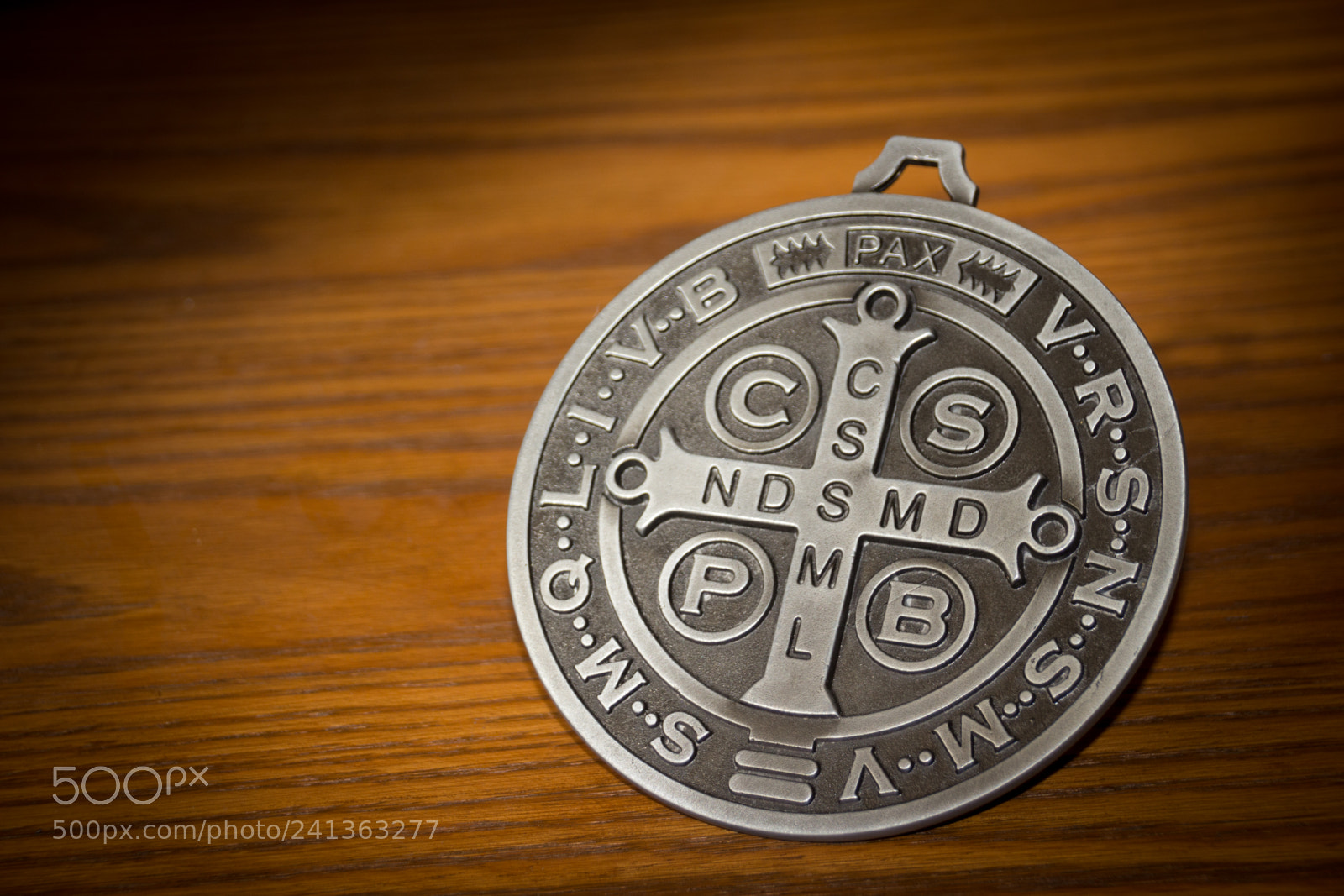 Canon EOS 1200D (EOS Rebel T5 / EOS Kiss X70 / EOS Hi) sample photo. Saint benedict medal symbols photography