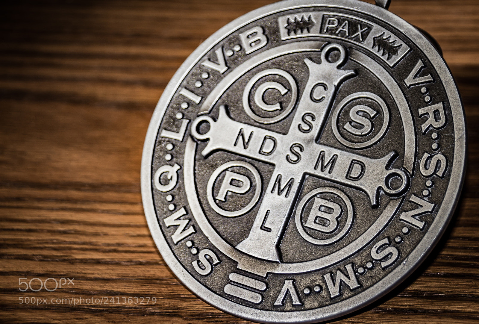 Canon EOS 1200D (EOS Rebel T5 / EOS Kiss X70 / EOS Hi) sample photo. Saint benedict medal symbols photography