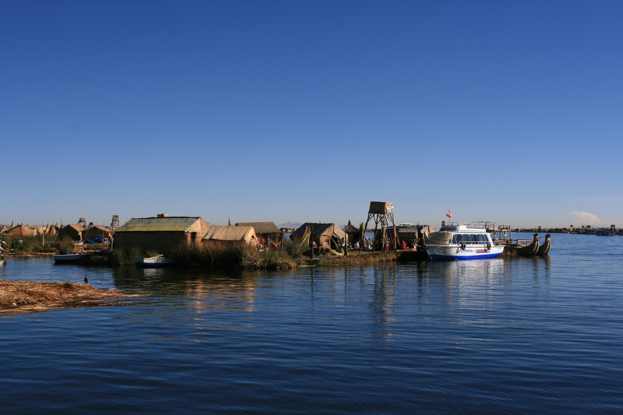 Canon EF 16-35mm F2.8L II USM sample photo. Lago titicaca, puno, perú photography