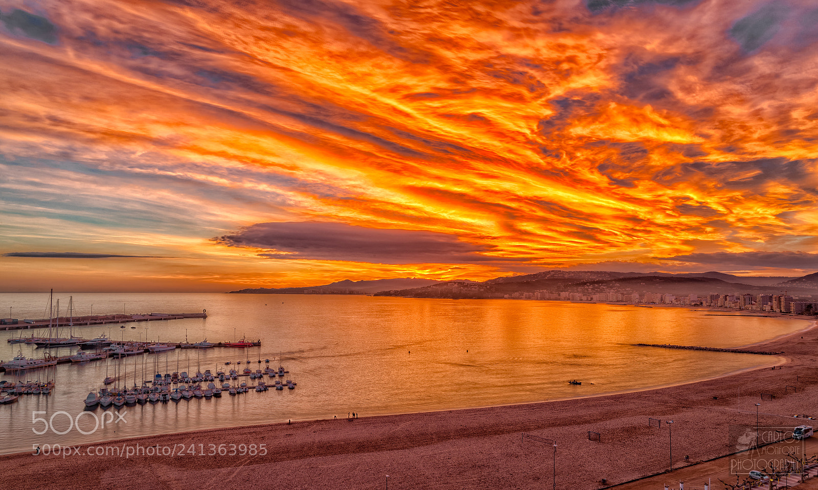 Canon EOS-1D X Mark II sample photo. Sunset in palamos 04.01.2018 photography